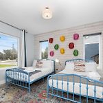 Stylish 4Br - Rooftop Deck Near Downtown