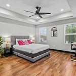 The Greenhouse By Stay Local Nashville