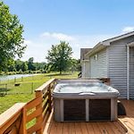 3Br Lakefront In Nashville With Bbq & Hot Tub