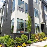 The Commodore By Stay Local Nashville