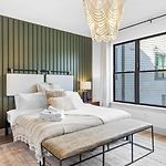 Skyline Soundhouse By Avantstay