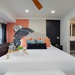 Funky Town - Walkable To Nashville Attractions