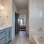 The Skyline Social - Retreat & Private Rooftop