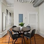 Landing Spectacular 2Bd Gym