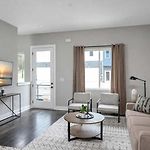 Music City Luxe Stay Rooftop & Hot Tub