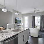 Large Nashville Home Rooftop Hot Tub & City View