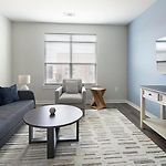 Landing Stylish 1Bd Clubhouse Gym