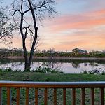 Riverfront Rhythm By Avantstay