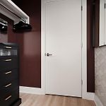 Dreamy Condo With Fireplace, Rooftop, Gym, Parking, Sleeps 5 With King Bed, Sleeper Sofa, Hidden Bunk, Shared Rooftop And Gym, Free Dedicated Parking, Minutes To Broadway, Five Points & Grand Ole Opry, 24 Hr Hospitality