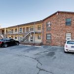 1 Mi To Dtwn: Pet-Friendly Apt In Nashville
