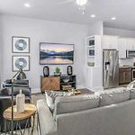 2 Nashville Townhomes - Sleeps 24-Rooftop Patios