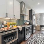 Luxe 4Br With Fire Pit Grill And City Views