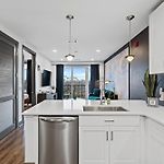 Modern Condo For 6 With Rooftop & Gym Near Dt