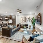 New Luxury Home Private Roof Deck