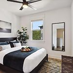 Beautiful Luxury Renovation Near Downtown