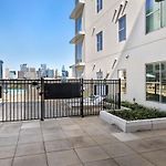 Light-Filled Retreat Near Broadway & Pool