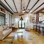Little House Nashville - Guest House