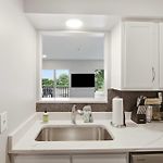 The Cumberland Condo