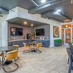 Cozysuites-Midtown