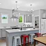 Rhythm & View - Large 4-Bedroom Townhome With Private Garage & Dual Balconies