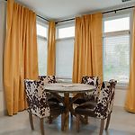 Spacious 2Br Nashville Retreat, Near The Gulch