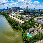 Chic Nashville Retreat, River Views And Vip Vibes