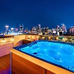 Double Rooftop Decks Hot Tub Karaoke Nashville