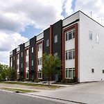 Gorgeous Nashville Retreat Skyline Rooftop