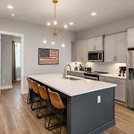 2 Premier Nashville Homes Sleeps 24 Rooftops