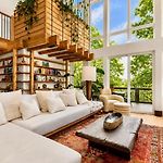 The Songwriter\'S Mansion Rooftop Spa & Skyline Views