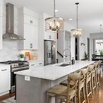 House With Rooftop Patio, Next To A Park, 3 Miles To Downtown