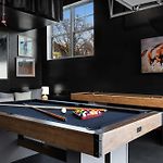 Wildflower - Rooftop Hot Tub - Game Room