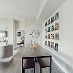 Downtown West End Nashville Retreat Near Broadway