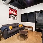 Great Location Short Drive To Downtown
