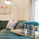 Amazing Rooftop Home Walk To 12S 4Th Night Free
