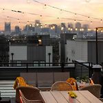 Elegant Home With Downtown Views Rooftop Hot Tub And Garage