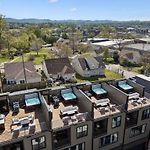 Contemporary Townhome Rooftop Hot Tub & Fireplace