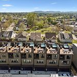 Sleek Nashville Trio Townhomes 9Br 3 Hot Tubs