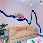 Colorful Nashville Escape Minutes From Broadway