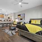 Stylish Gulch Retreat - Near Broadway