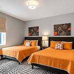 Two Large Nashville Homes Minutes To Downtown