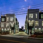 Luxury Living At Velvet And Vinyl Rooftop 6 Beds
