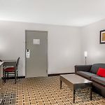 Comfort Suites Nashville Airport - Bna