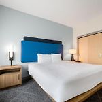 Hampton Inn By Hilton Nashville Airport Century Place