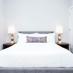 Cozysuites Music Row
