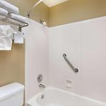 Super 8 By Wyndham Nashville West