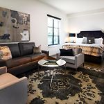 121 Hotel