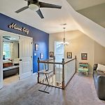 Nashville Home W/ Fire Pit & Yard, 3 Mi To Dwtn