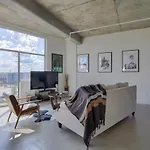 Holiday home Spectacular Views In Contemporary Two Story *