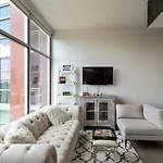 Soak Up The Opulent Feel Of A Lavish Monochrome Abode * Nashville